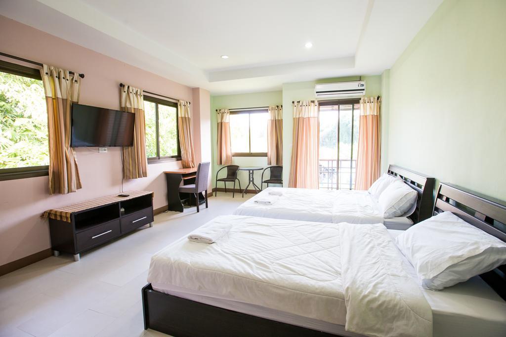 Banlanna Hotel Lampang Zimmer foto