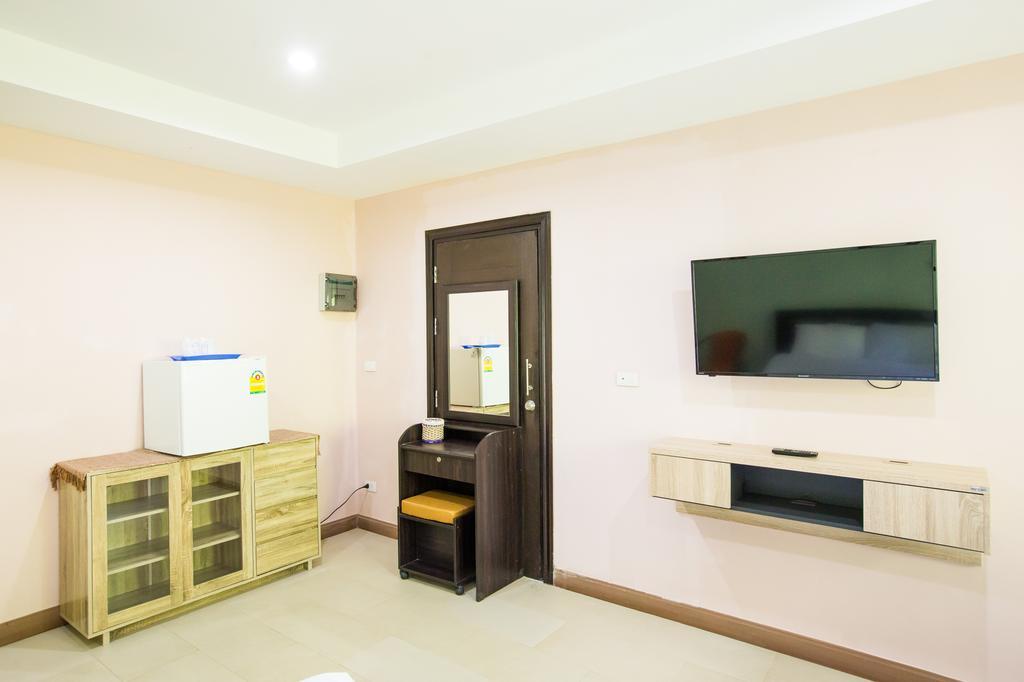 Banlanna Hotel Lampang Zimmer foto