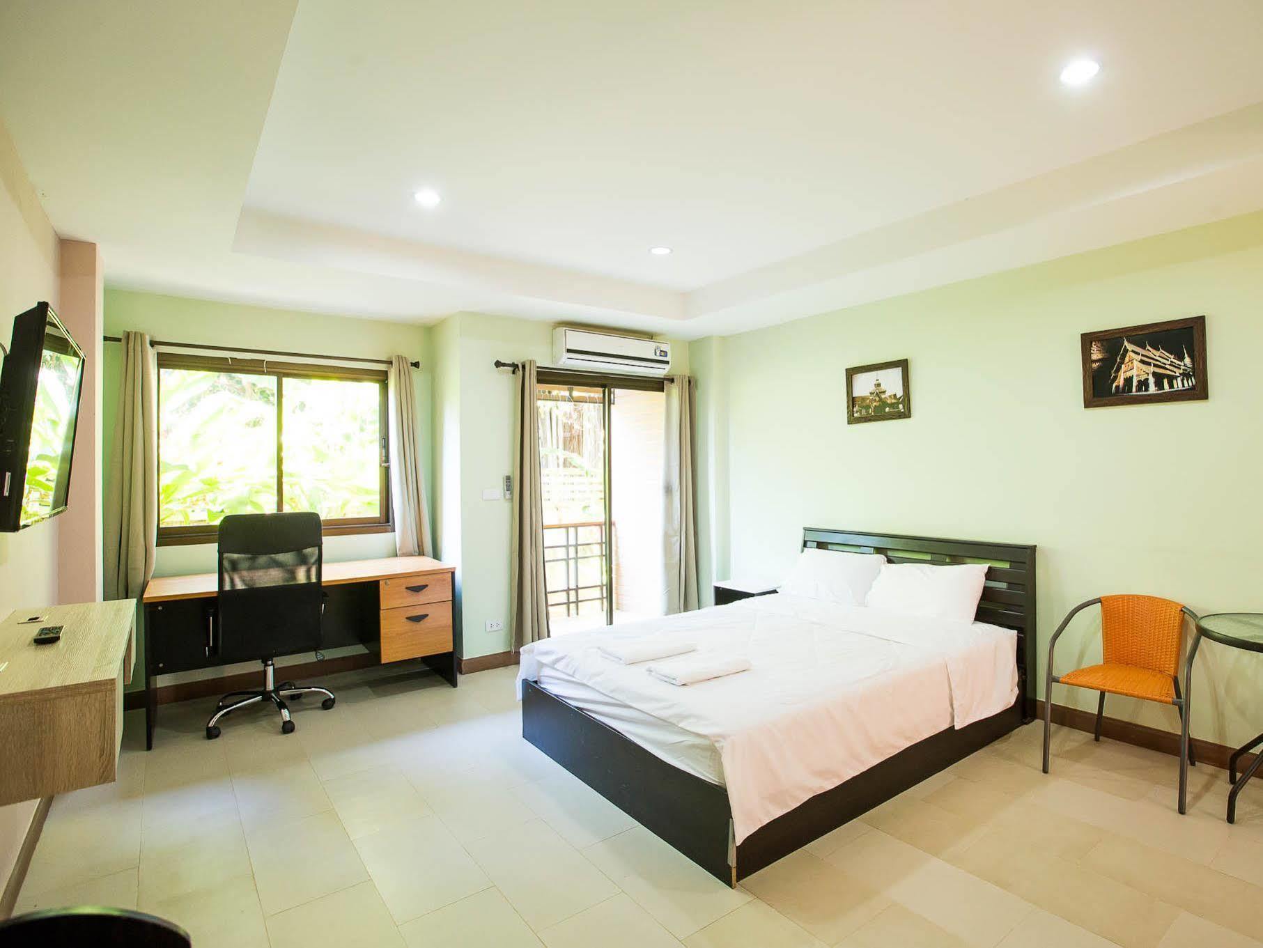 Banlanna Hotel Lampang Exterior foto