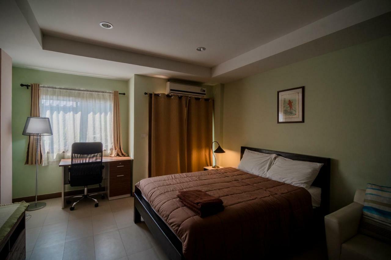 Banlanna Hotel Lampang Exterior foto