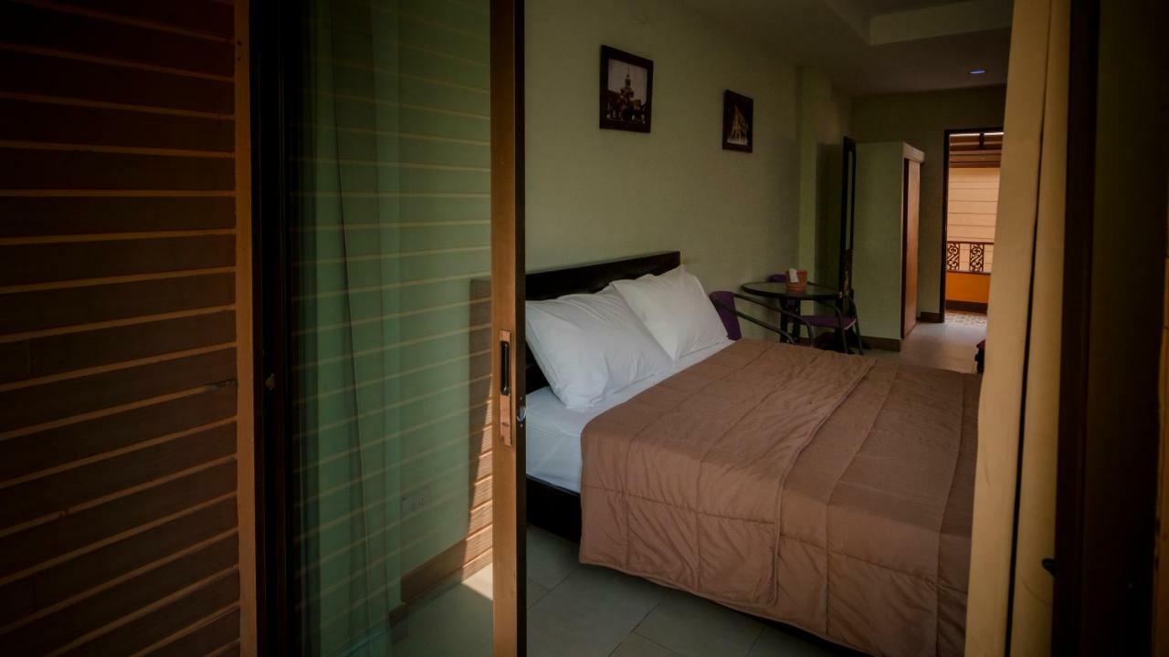 Banlanna Hotel Lampang Exterior foto